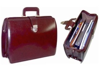 Classic-Elements-Leather-Briefcase-big2.jpg