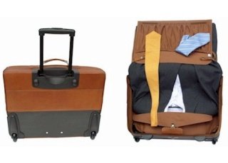 Garment-Bag-on-Wheels2.jpg