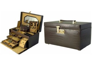 Medium-Croco-Leather-Jewelry-Chest.jpg