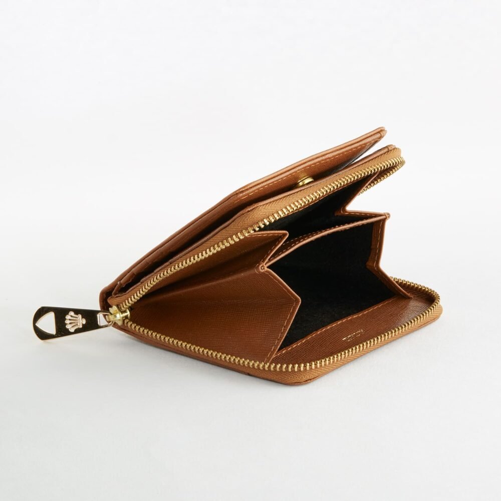 Women's Zipped Coin & Credit Card Leather Purse - Image 7