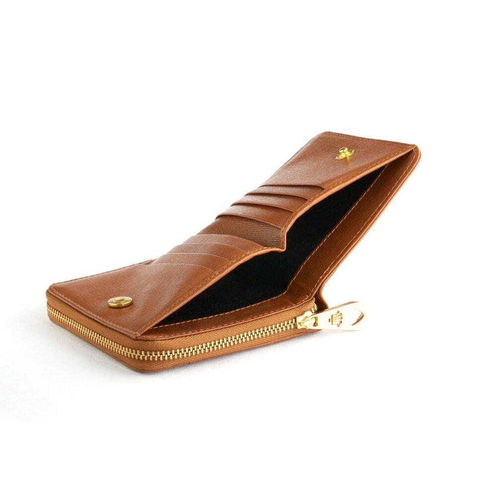 Women's Zipped Coin & Credit Card Leather Purse - Image 9